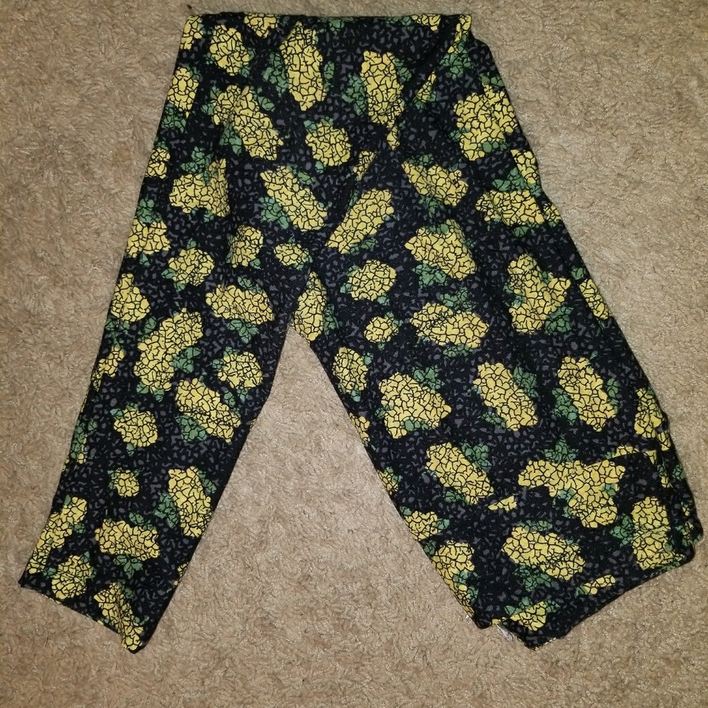 Floral Lularoe OS leggings